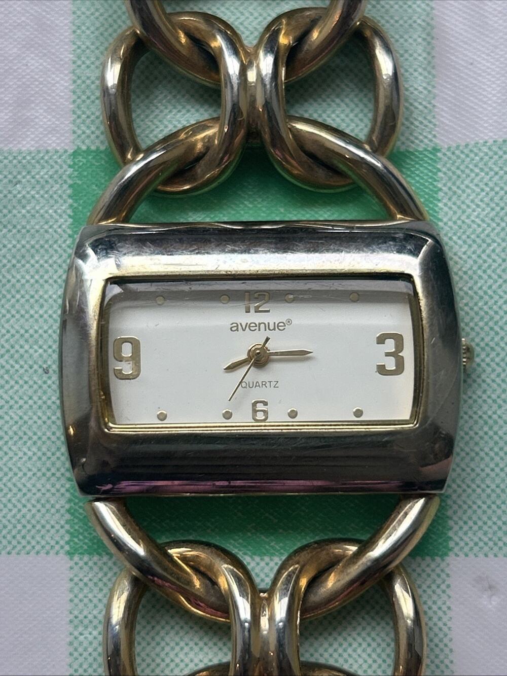 Avenue Gold Tone Chainlink Band Women’s Quartz Watch